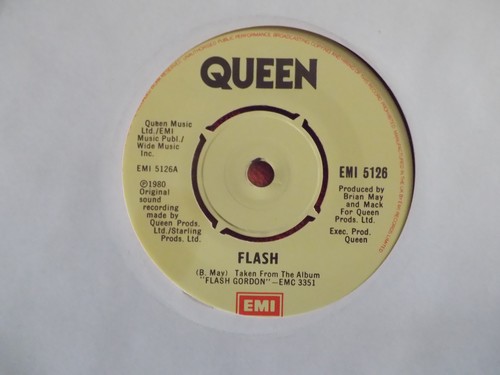 Queen flash football fight - flash,