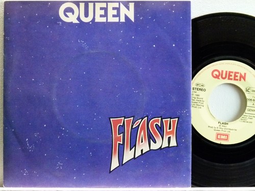 Queen flash football - queen, fight