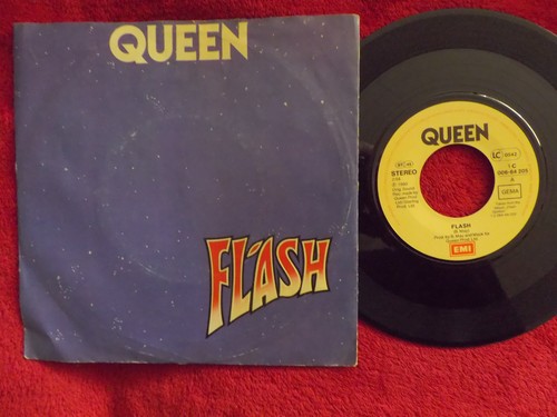 Queen flash football fight - queen,